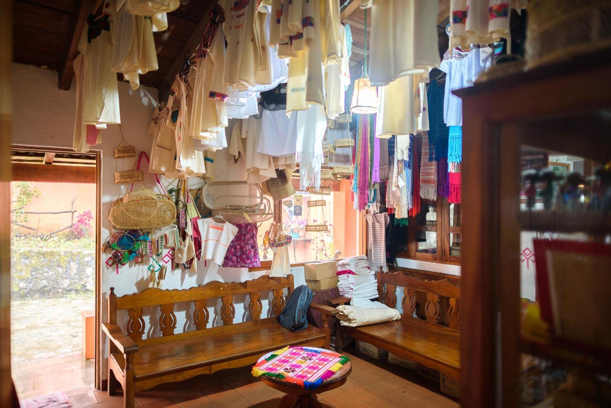 Hotel Taselotzin Cuetzalán del Progreso エクステリア 写真